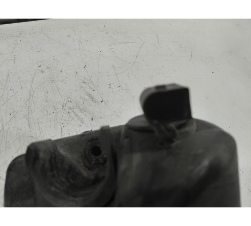 Бачок омывателя лобового стекла