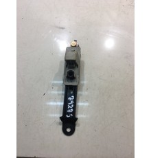 Регулятор высоты ремня безопасности (передний, левый)