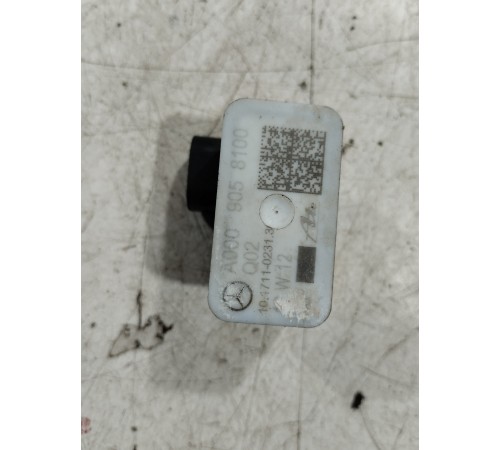 Датчик ускорения