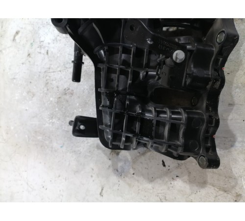 Впускной коллектор