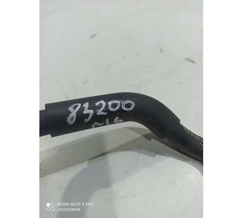 Патрубок системы охлаждения с клапаном