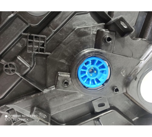 Стеклоподъёмник двери задний правый