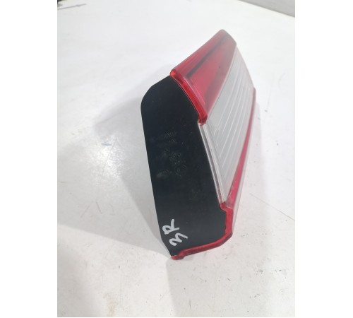 Фонарь задний правый внутренний