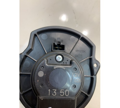 Моторчик отопителя (задний)