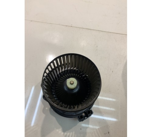 Моторчик отопителя (задний)