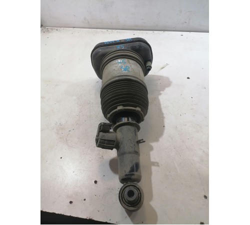 Амортизатор подвески задний правый в сборе