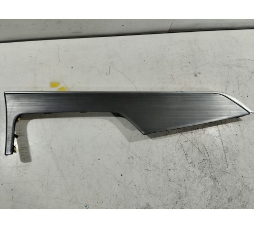 Накладка обшивки двери декоративная задняя левая