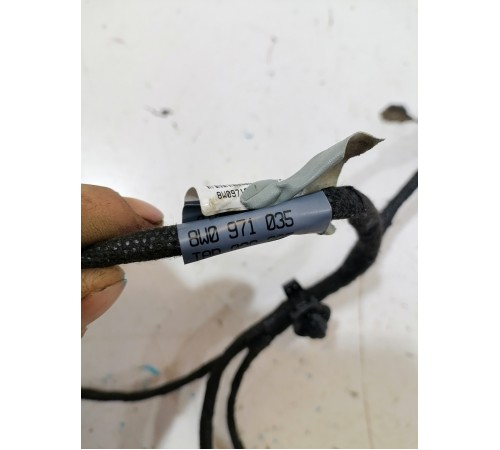 Электропроводка двери