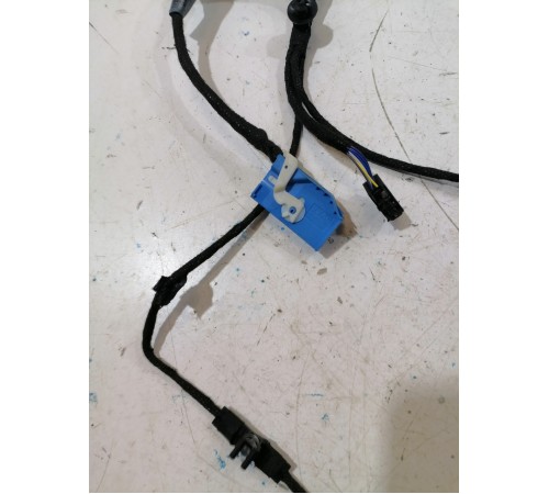 Электропроводка двери