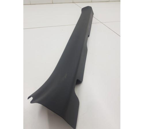 Накладка порога передняя левая