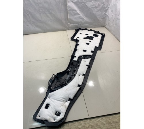 Накладка центральной консоли (правая)