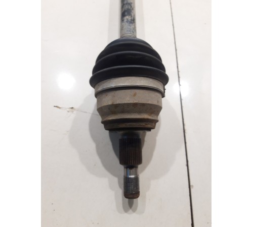 Привод(полуось) передний правый