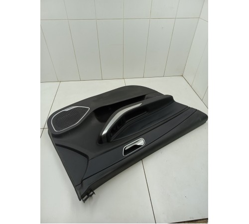 Обшивка двери передняя левая