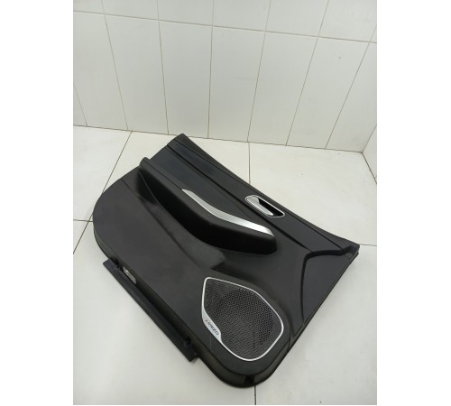 Обшивка двери передняя левая