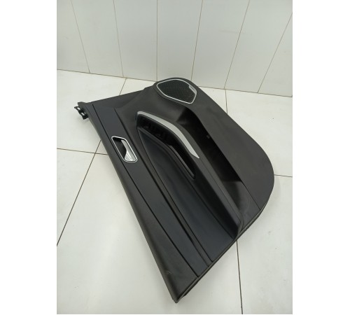 Обшивка двери передняя левая