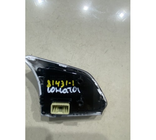 Блок кнопок руля(левый)