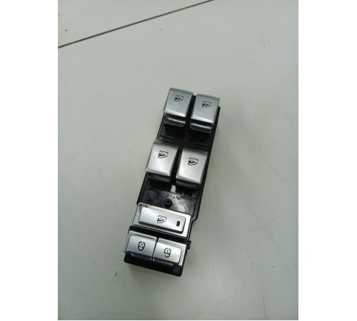 Блок управления стеклоподъемниками передний левый