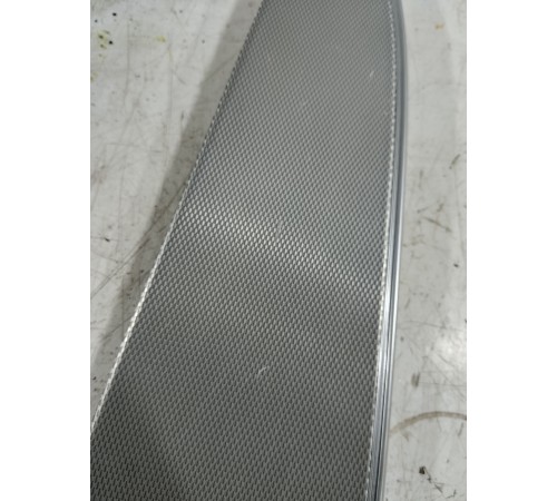 Накладка обшивки двери задняя правая