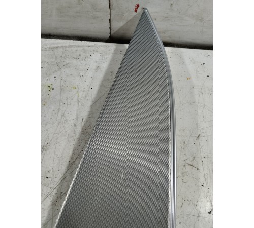 Накладка обшивки двери задняя правая