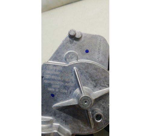 Моторчик заднего дворника (поводка)