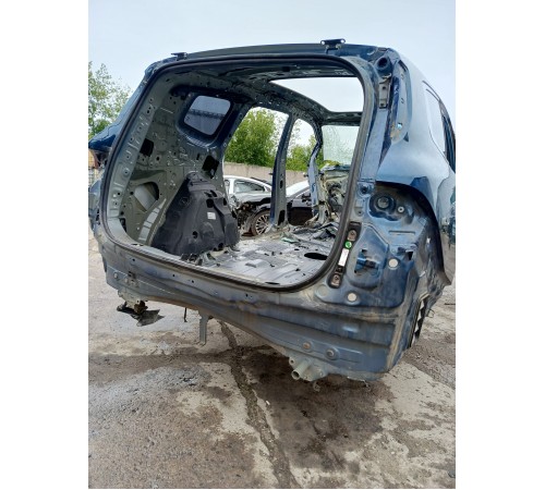 Задняя панель кузова