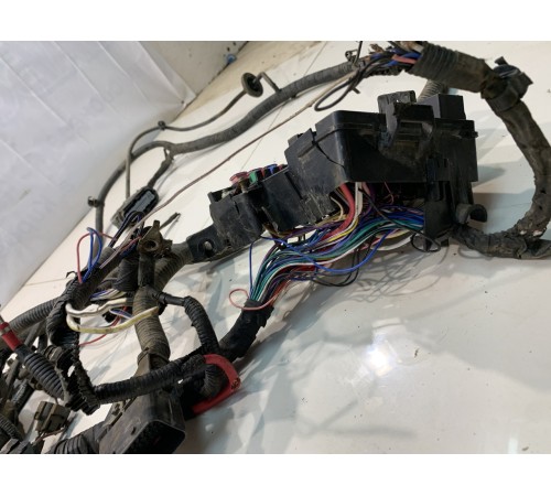 Электропроводка монтажного блока