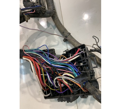 Электропроводка монтажного блока