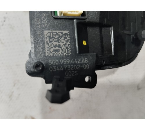 Кнопки руля многофункциональные