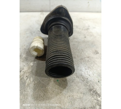 Опорный подшипник передний