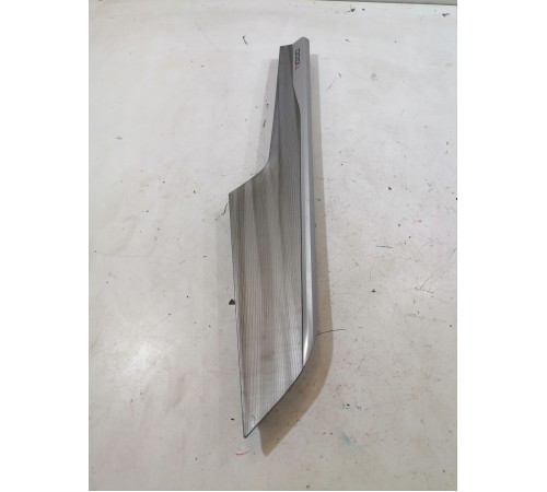 Накладка двери задней левой