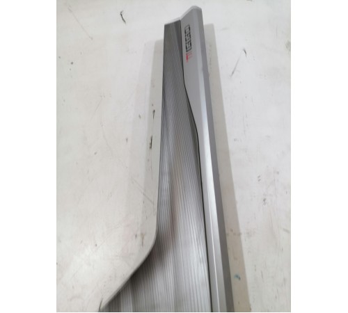 Накладка двери задней левой