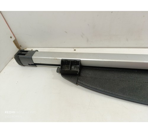 Шторка багажника