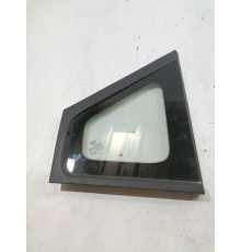Глухое стекло , форточка задняя правая