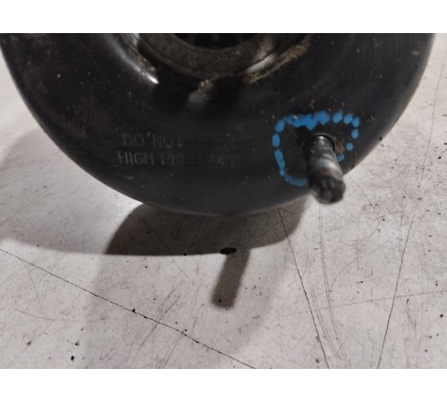 Амортизатор пневмотической подвески передний правый