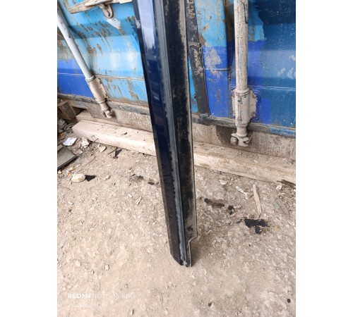 Рейлинг крыши правый