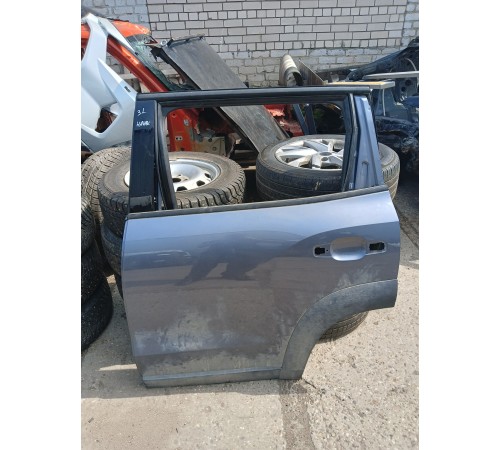 Дверь задняя левая