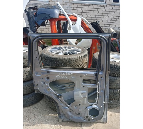 Дверь задняя левая