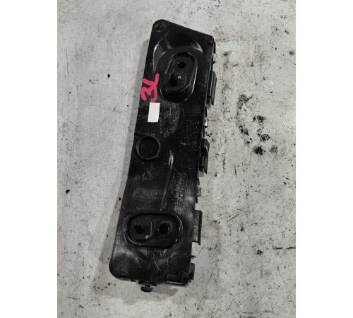 Кронштейн заднего бампера левый