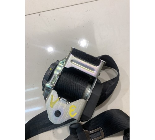 Ремень безопасности (задний, левый)