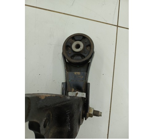 Опора АКПП коробки передач задняя