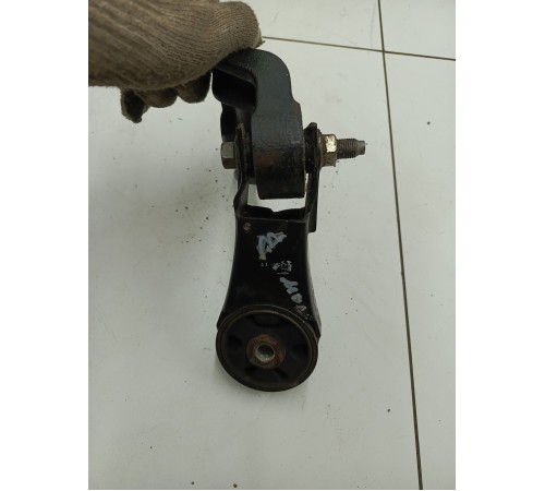 Опора АКПП коробки передач задняя