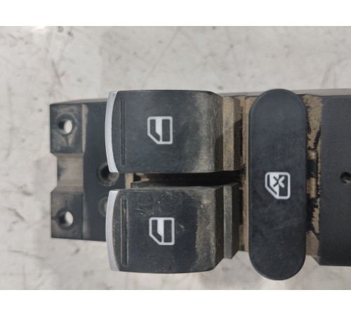 Блок управления стеклоподъемниками передний левый