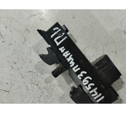 Блок управления стеклоподъемниками передний левый