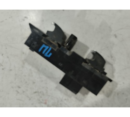 Блок управления стеклоподъемниками передний левый