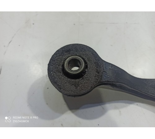 Кронштейн(крепление) кузова передний правый