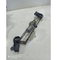 Трапеция стеклоочистителей в сборе