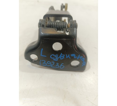 Направляющий ролик левой сдвижной двери