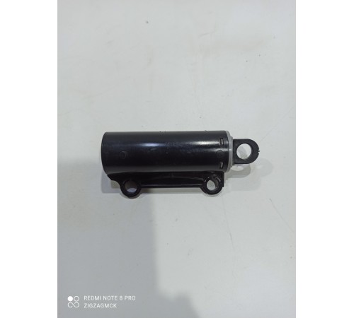 Амортизатор бардачка