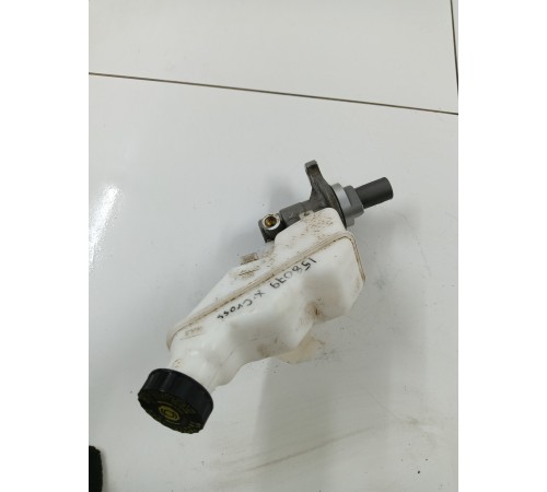 Главный тормозной цилиндр с бачком