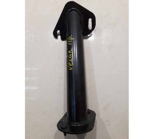 Кронштейн (правый)